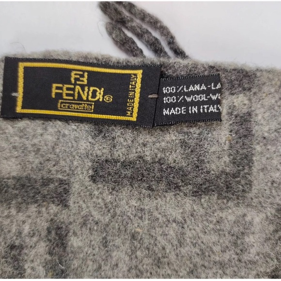 Fendi Gray Monogram Scarf - Picture 6 of 6